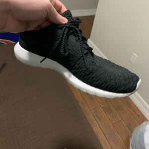 Nike Flyknit Roshe Run